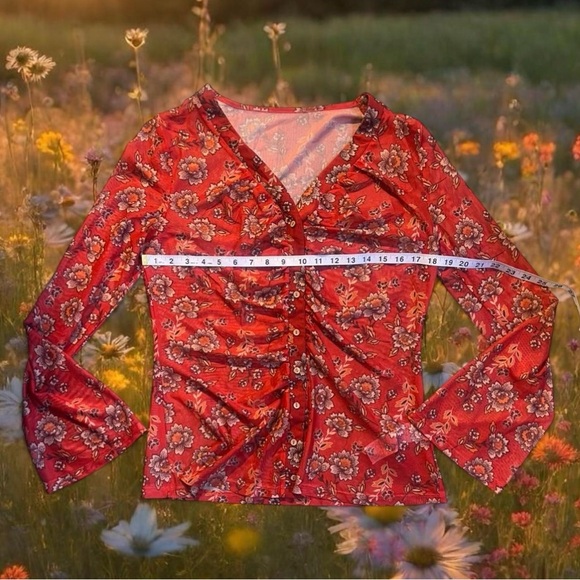 Floral Rushed Red Button Down Blouse XXL - Picture 4 of 5